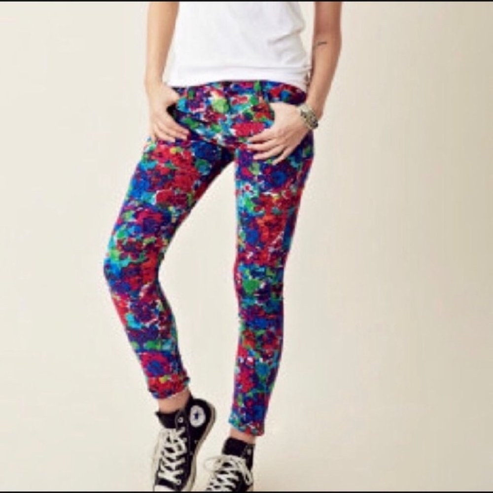 New 28 Joes Jeans Psychedelic Floral Skinny Cords